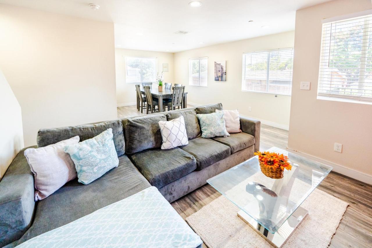 Spacious 5 Bedroom 3 Bath Modern Home By Downtown La With Parking Los Angeles Buitenkant foto